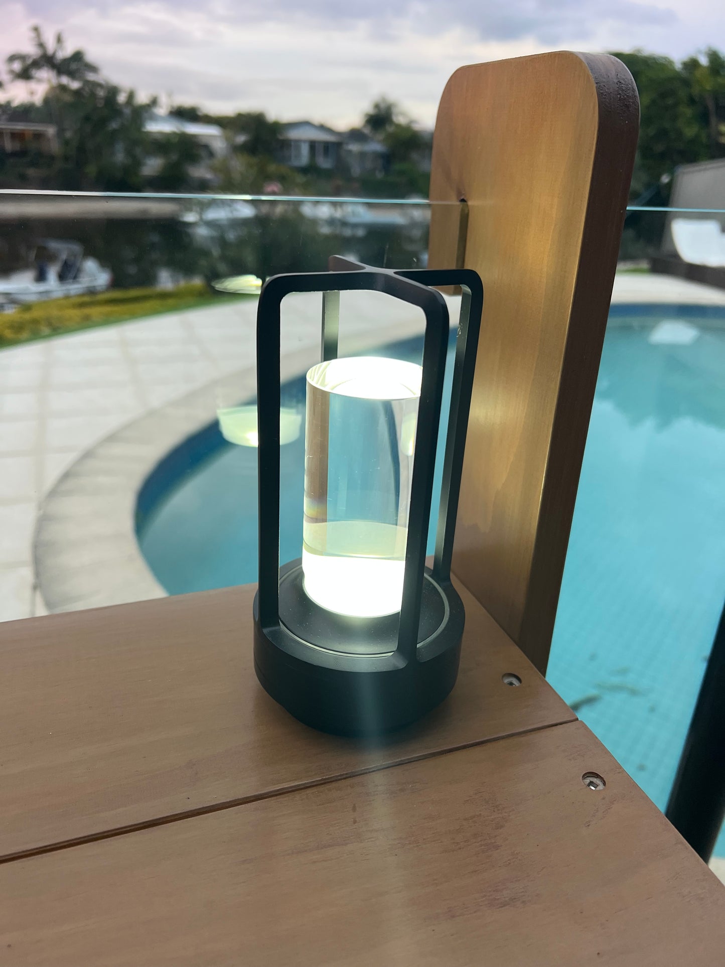 Vintage Lantern Rechargeable 🌅 The Golden Hour